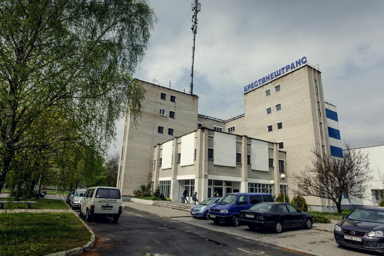 Hostel Bvt Брест Экстерьер фото
